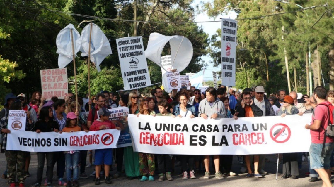 "Ruidazo" en el Bosque Peralta Ramos al cumplirse un mes de la domiciliaria de Etchecolatz