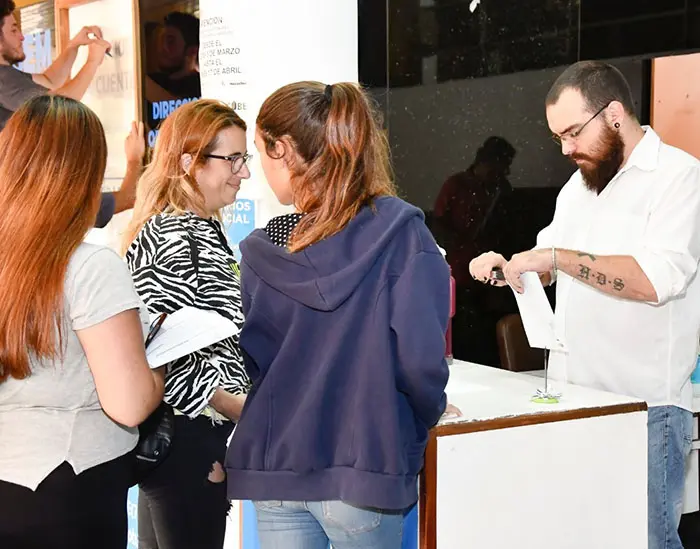 Se reabrió la inscripción para el boleto estudiantil gratuito