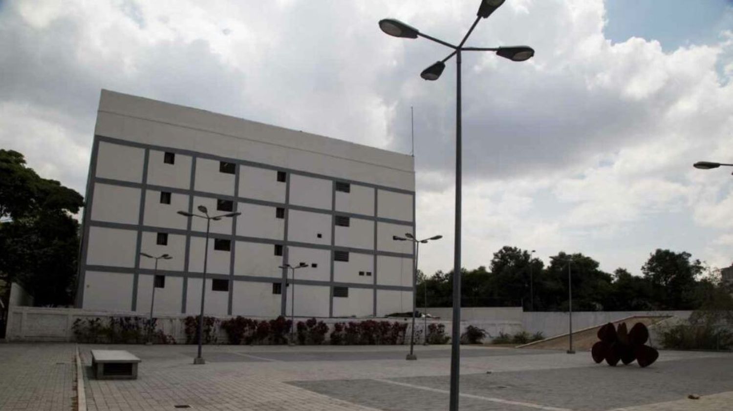 ¡LES CAYÓ! Detuvieron a director  y otros funcionarios del centro penitenciario de El Paraíso