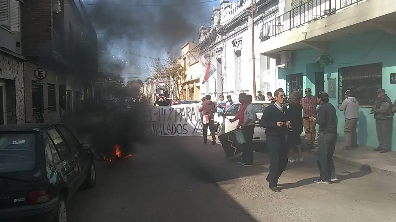El Sindicato volvió a rechazar la oferta del Municipio y recrudeció su postura