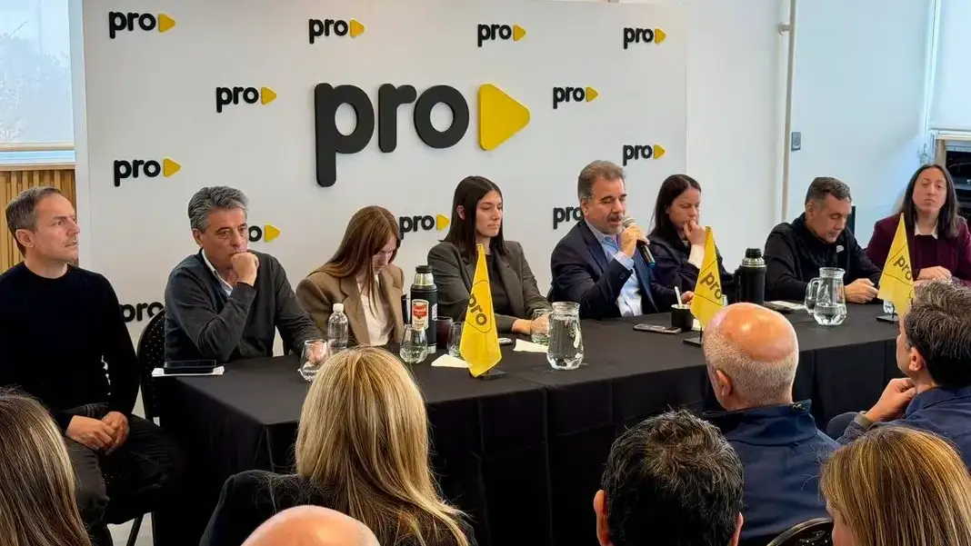 El presidente del PRO bonaerense, Cristian Ritondo, encabezó un encuentro con legisladores, intendentes y concejales de la Primera sección.