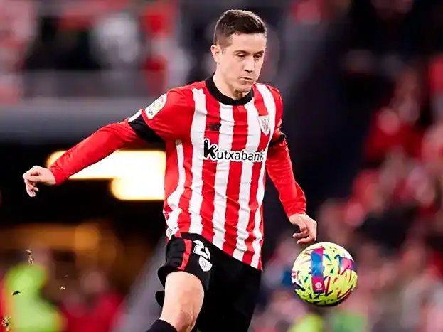 El Vasco cumplirá el sueño de jugar en Boca, club en el que ha demostrado su fanatismo.