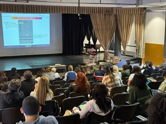 Comenzaron las capacitaciones a Jefes de Local y Asistentes de Escrutinio para las elecciones del 29 de junio