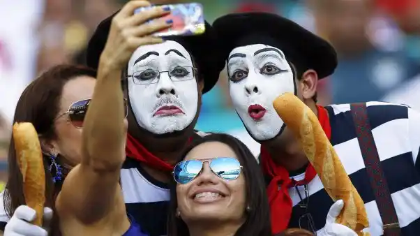 Un estudio revelador: cuánto más selfies, menos sexo