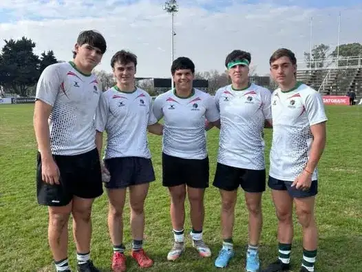 Algunos de los representantes tandilenses en La Plata.