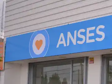 Cuáles serán los dos aumentos que recibirán los jubilados en noviembre