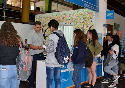 Boleto estudiantil: se firmó el convenio y empieza a inscribir