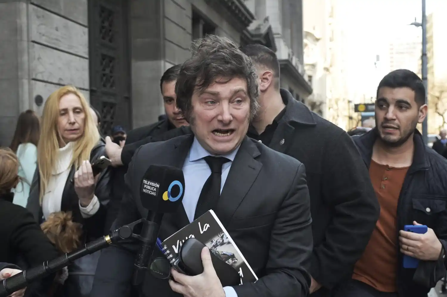 Dolarización y quita de retenciones: las propuestas de Javier Milei en La Rural