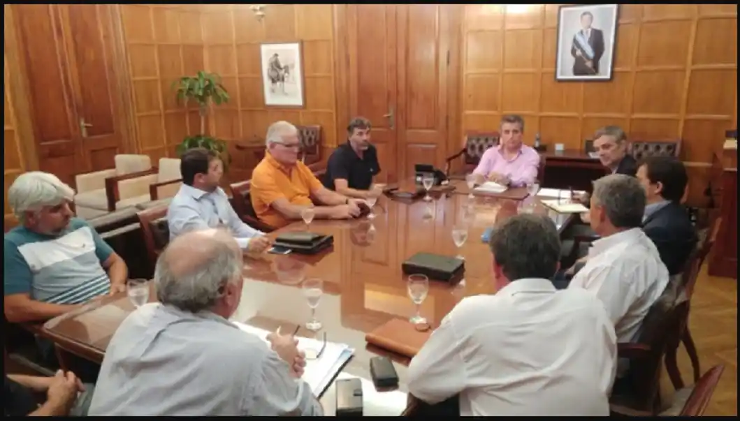 FAA tuvo su primera reunión con el ministro Etchevehere