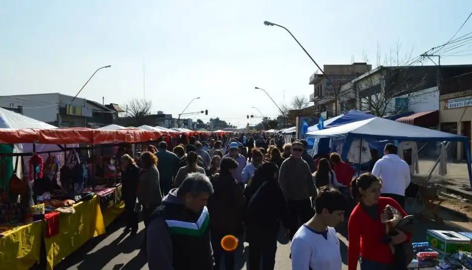 Una ley para la promoción de los centros comerciales a cielo abierto