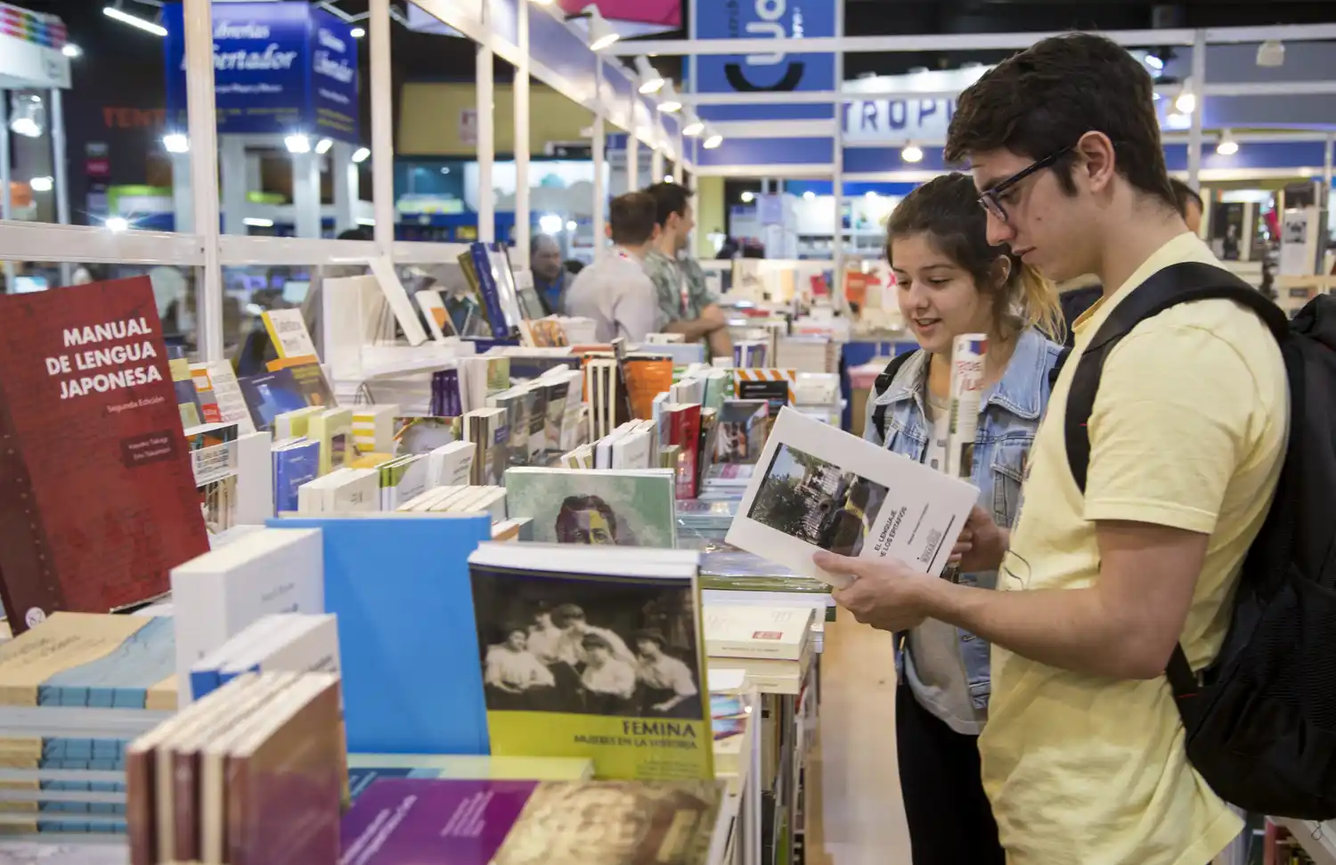 Cayó 12 por ciento las ventas de libros en lo que va del año