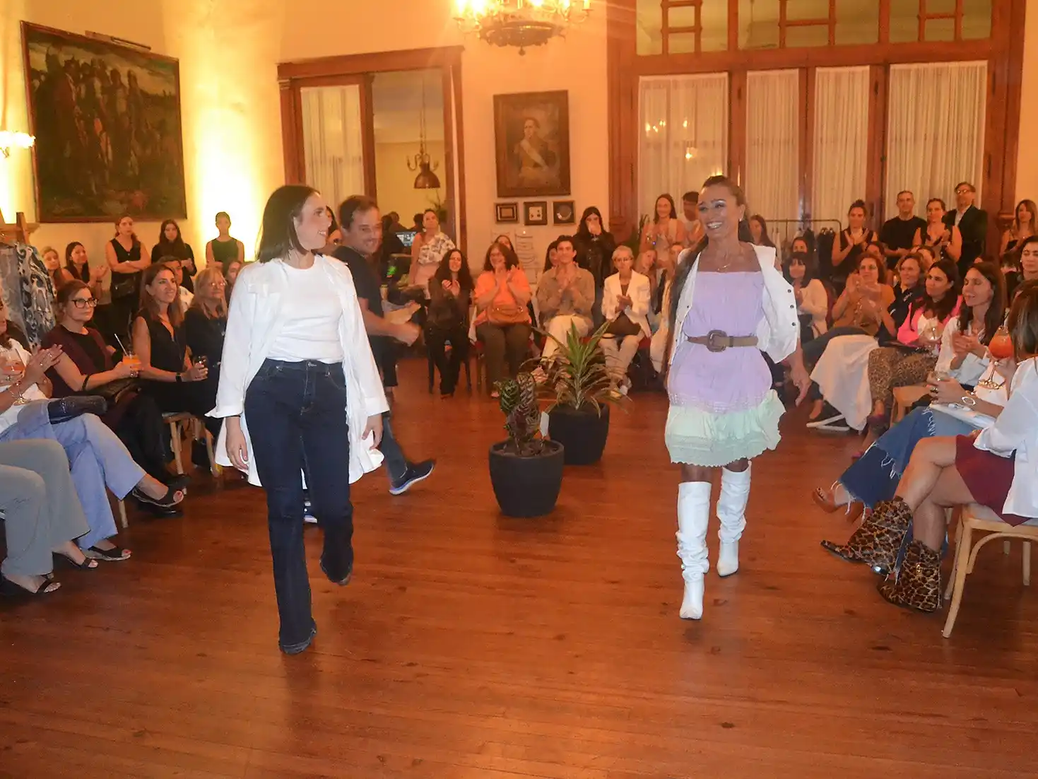 Primer desfile de moda “La Pasarela del Club”