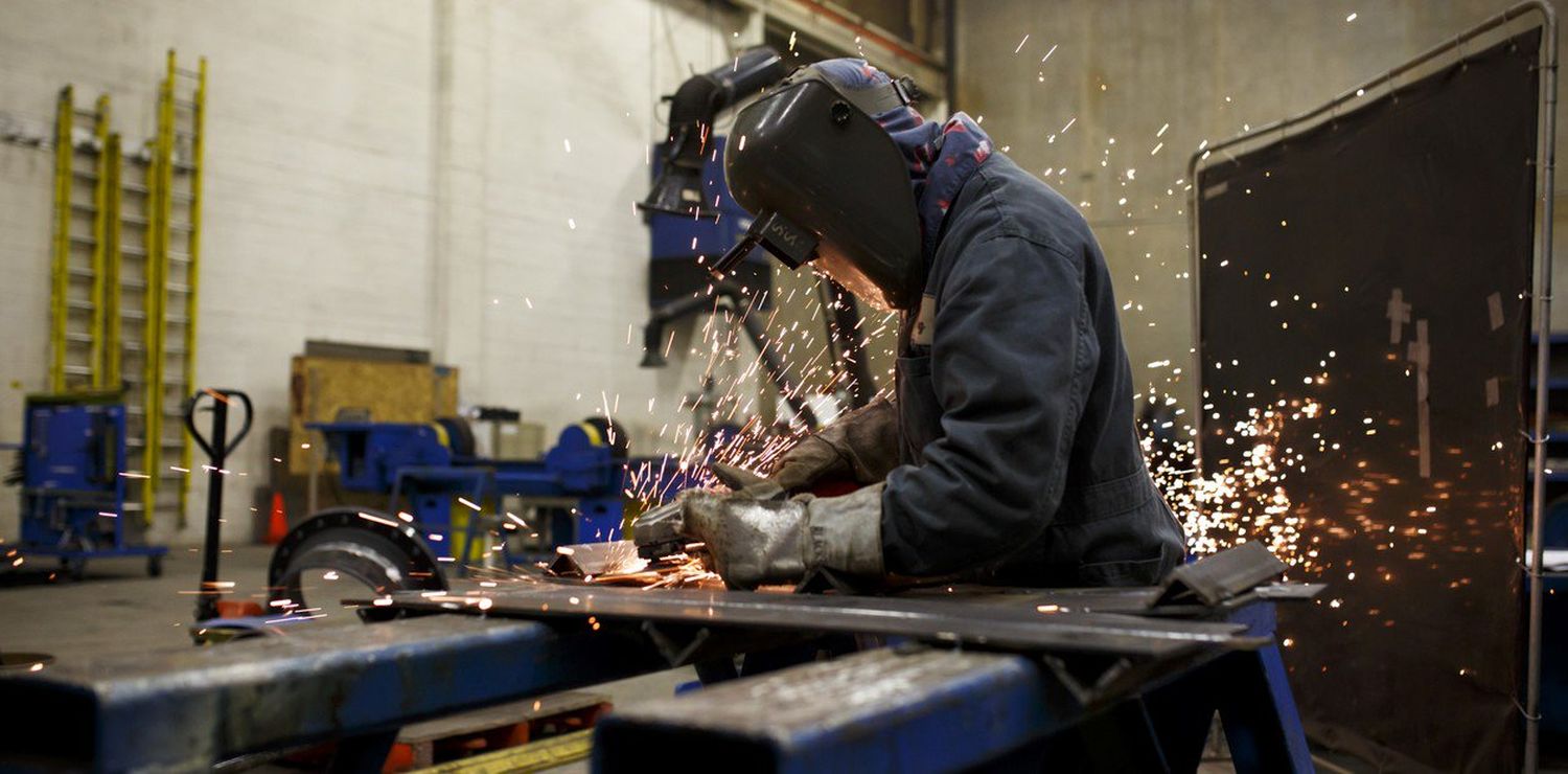 La economía nacional cayó un 9,9% durante el 2020