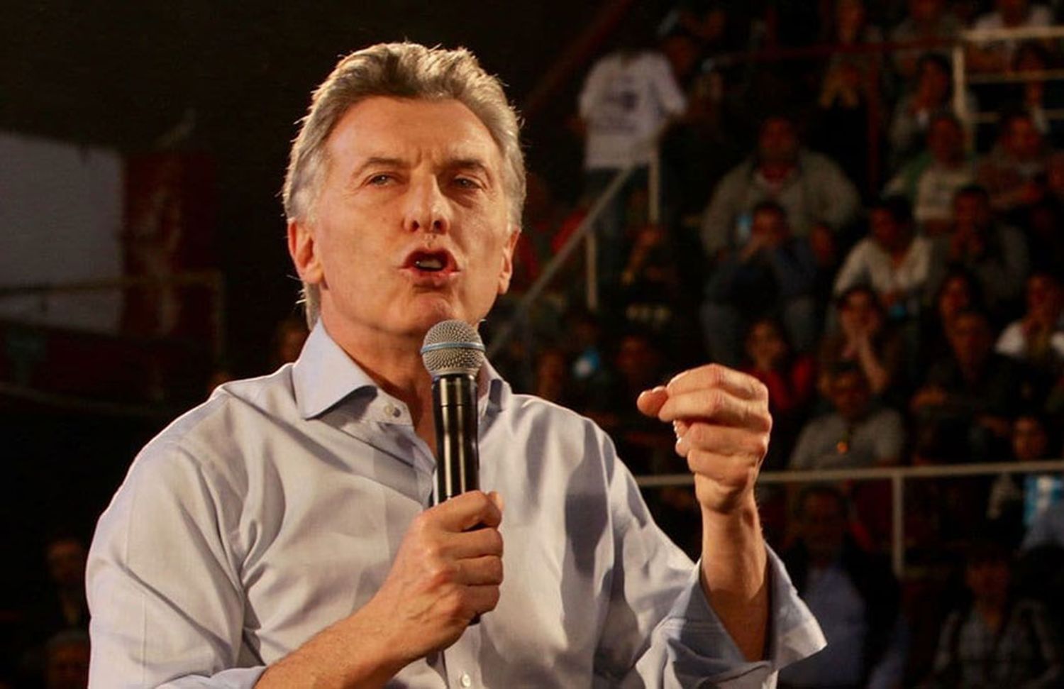 "Hay que comprometerse de pies a cabeza contra el terrorismo"