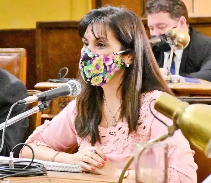 La concejala Claudia Villalba destaca el trabajo articulado Municipio, Provincia y Justicia