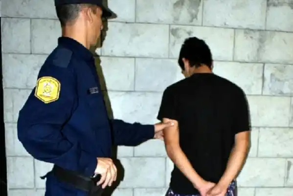 Rescataron a un menor que estaba encerrada y pedía a gritos “auxilio”