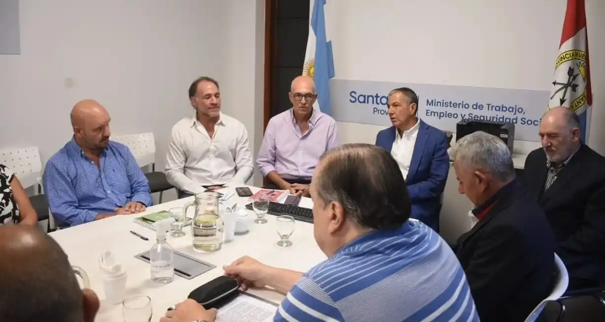 Primera reunión paritaria: gremios docentes santafesinos buscan recuperar el poder adquisitivo