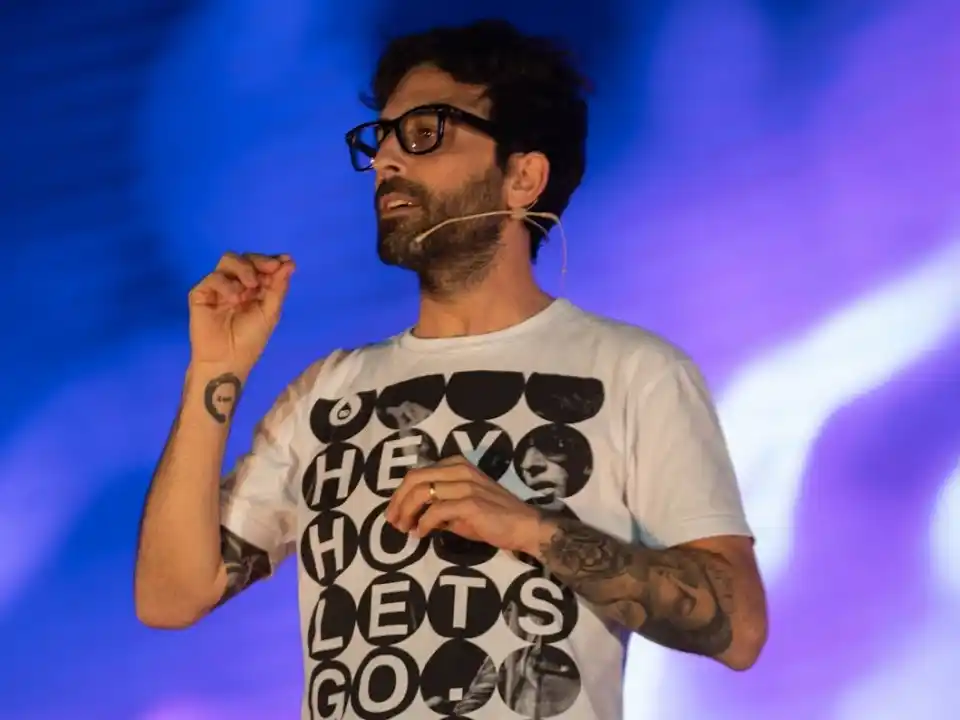 Fundación Osde: "Educación Digital: hacia un uso seguro, responsable, ético y crítico de dispositivos digitales".