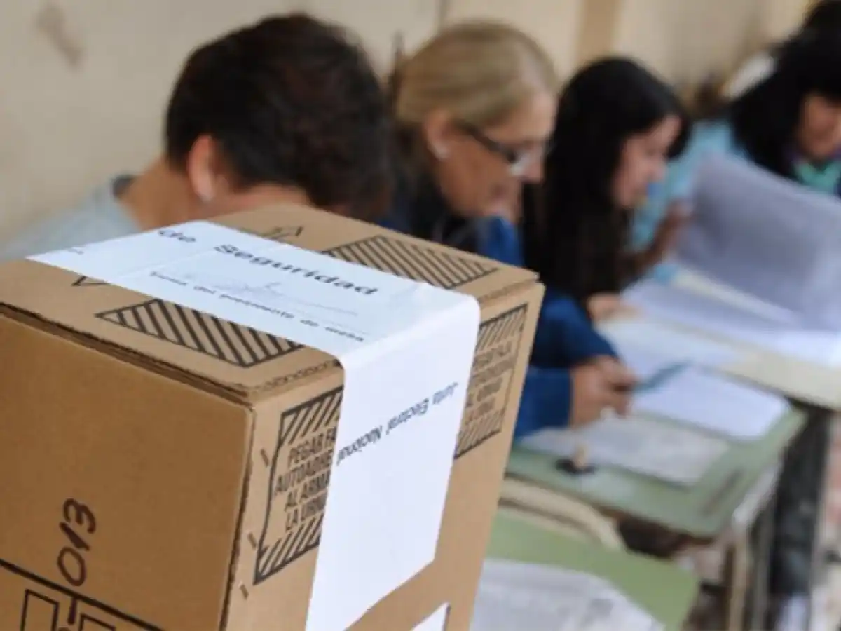 Analistas auguran un resultado electoral incierto en 2017 