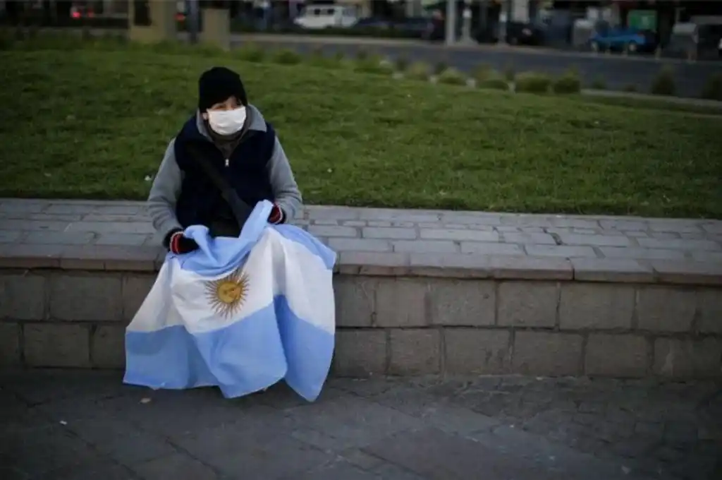 Argentina registra 113 muertes y 8.160 nuevos contagios