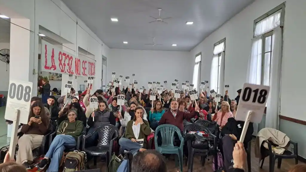 Agmer reclamó recomposición salarial y ratificó su rechazo a la reforma previsional