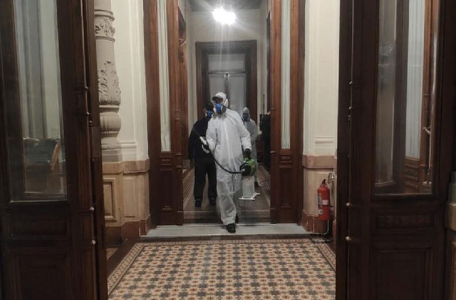 Coronavirus en el Senado: una empleada dio positivo y podría haber más casos
