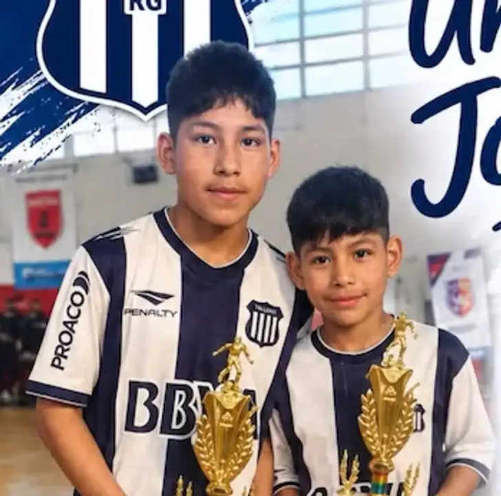Tragedia en Santa Cruz: hallaron sin vida a los hermanos buscados - 3
