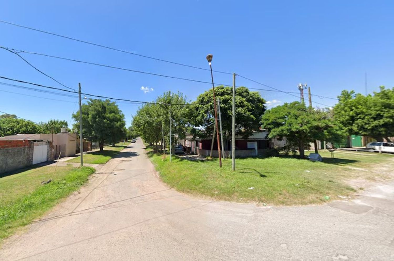 La Plata: balearon a un hombre en su auto e investigan un posible ajuste de cuentas