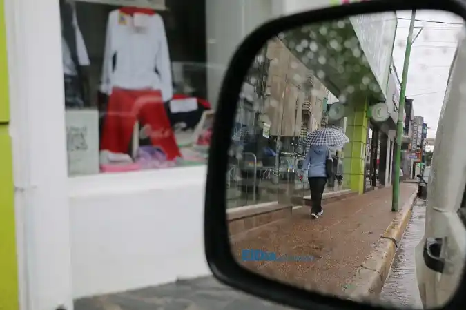 Se renovó el alerta por lluvias intensas y fuertes vientos 