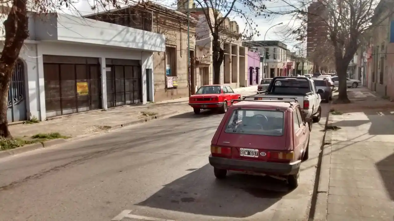 Luján: Asesinaron a una persona en pleno centro de la ciudad
