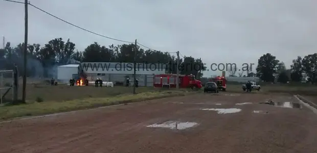 General Villegas: Incendio en el Parque Industrial