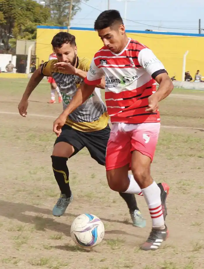 Se juegan partidos importantes  en Primera �SA⬝ y �SB⬝ de fútbol
