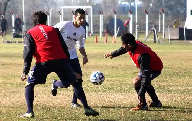 El juvenil Gauna es la nueva cara de Juventud