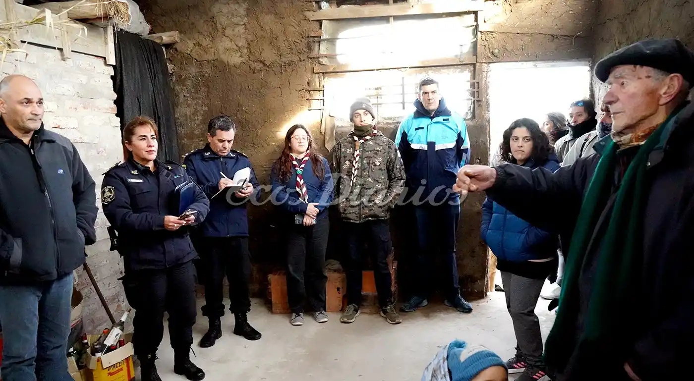 Planteos. Hicieron los vecinos a los funcionarios municipales y policías