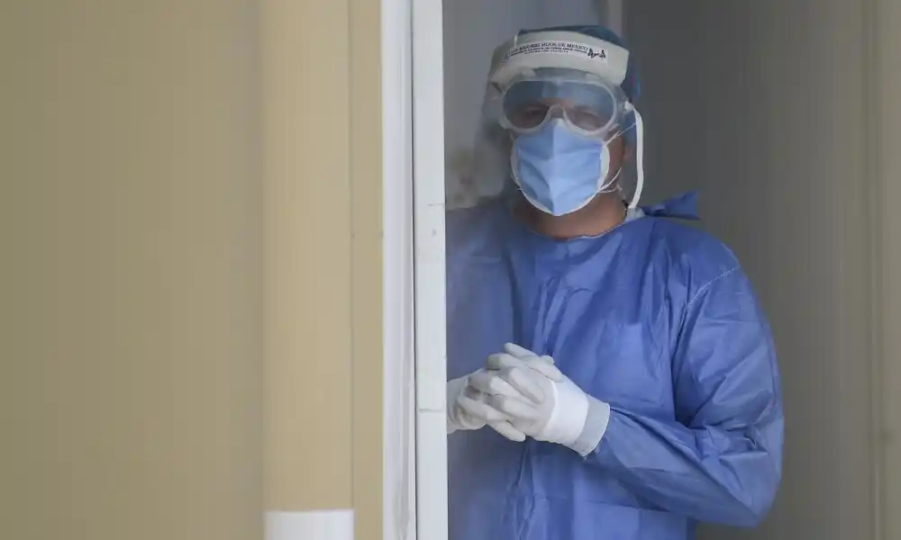 América es el continente con más trabajadores de la salud infectados de covid-19