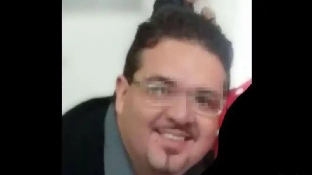 Condenaron a un hombre por abusar de sus hijastras y su hija biológica, todas menores de edad