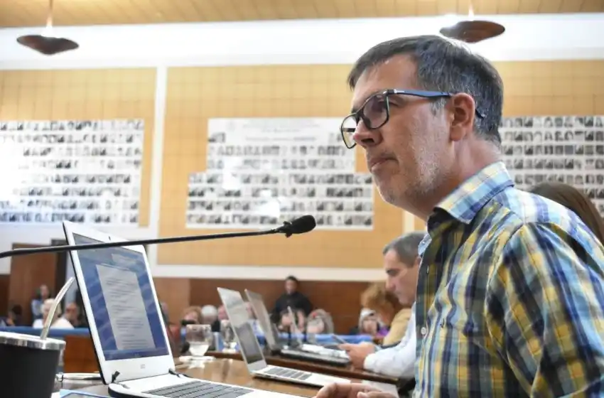 El radicalismo local pide al Gobernador que adhiera al Régimen de Incentivo para la Grandes Inversiones (RIGI).