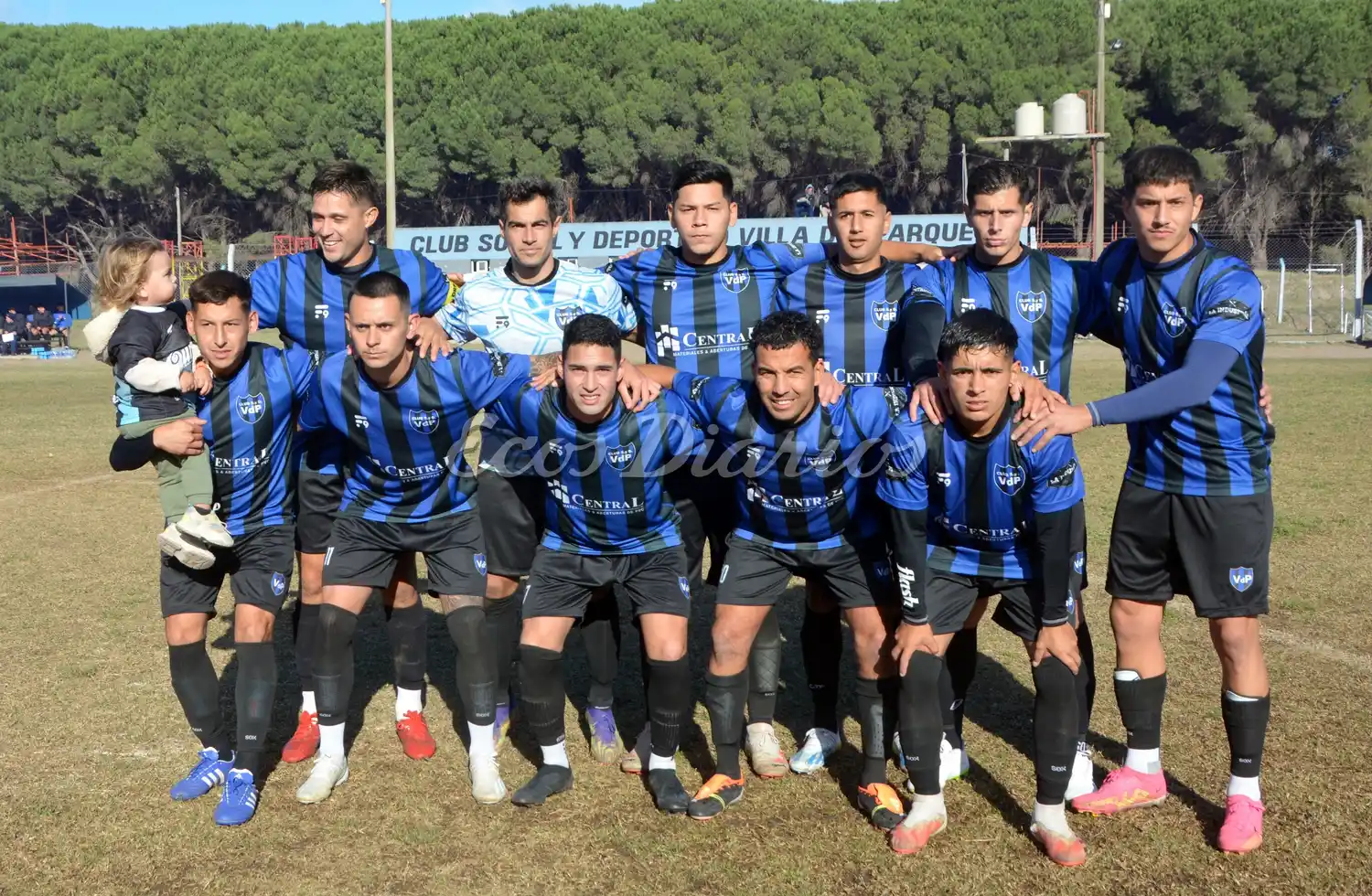Los 11 titulares de Villa del Parque, en el último encuentro por le Pre Federal