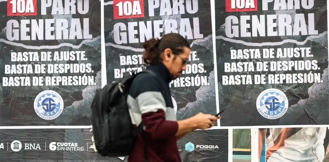 El Gobierno limita el derecho a huelga y amplía las actividades esenciales que deberán prestar servicios durante un paro.