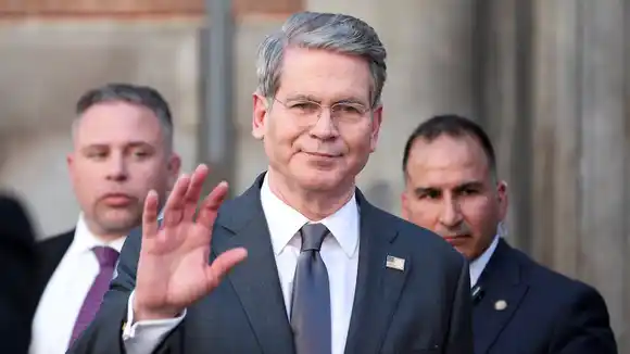 El secretario del Tesoro aseguró que la asistencia de EEUU para la Argentina será “grande y contundente”