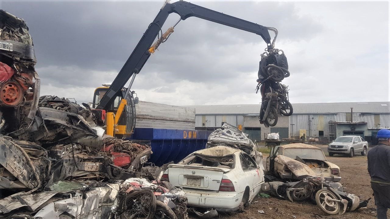 Compactación de vehículos: 20 motos pasarán al dominio municipal