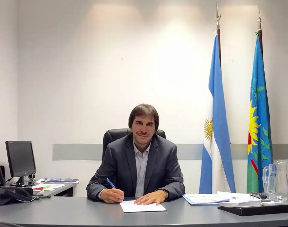 Impulsan el acceso virtual y universal a manuales escolares