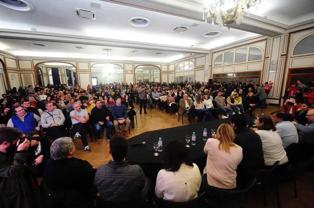 Más de 400 dirigentes se reunieron en el Primer Foro de legisladores de la Unión Cívica Radical