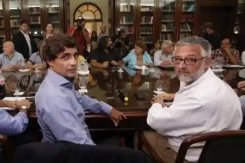 El Gobierno, más lejos de aplicar la cláusula gatillo