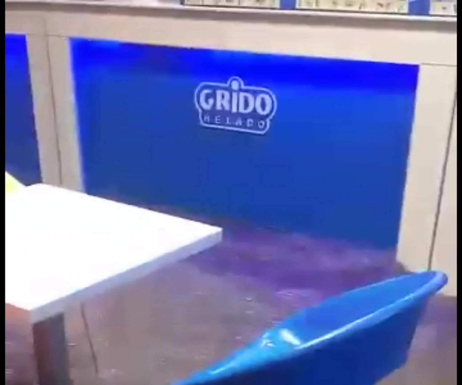 "Por favor alguien que venga porque me agarra un ataque"
