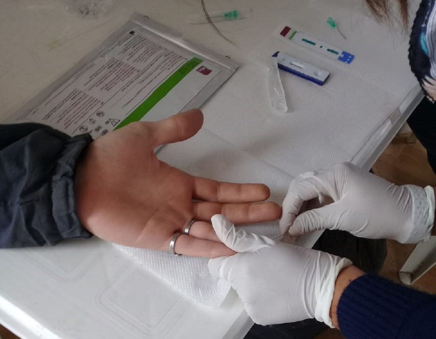 El Hospital practicó test rápidos de Hepatitis C y HIV en la zona oeste