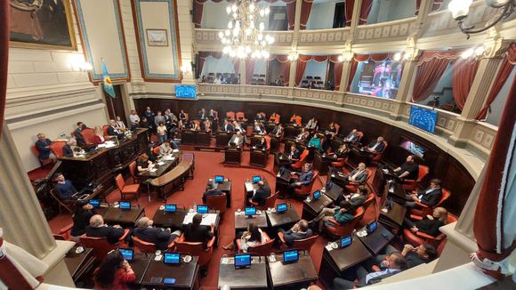 Cuántas bancas ponen en juego el PRO y LLA en las elecciones bonaerenses: En qué territorios necesitan más votos