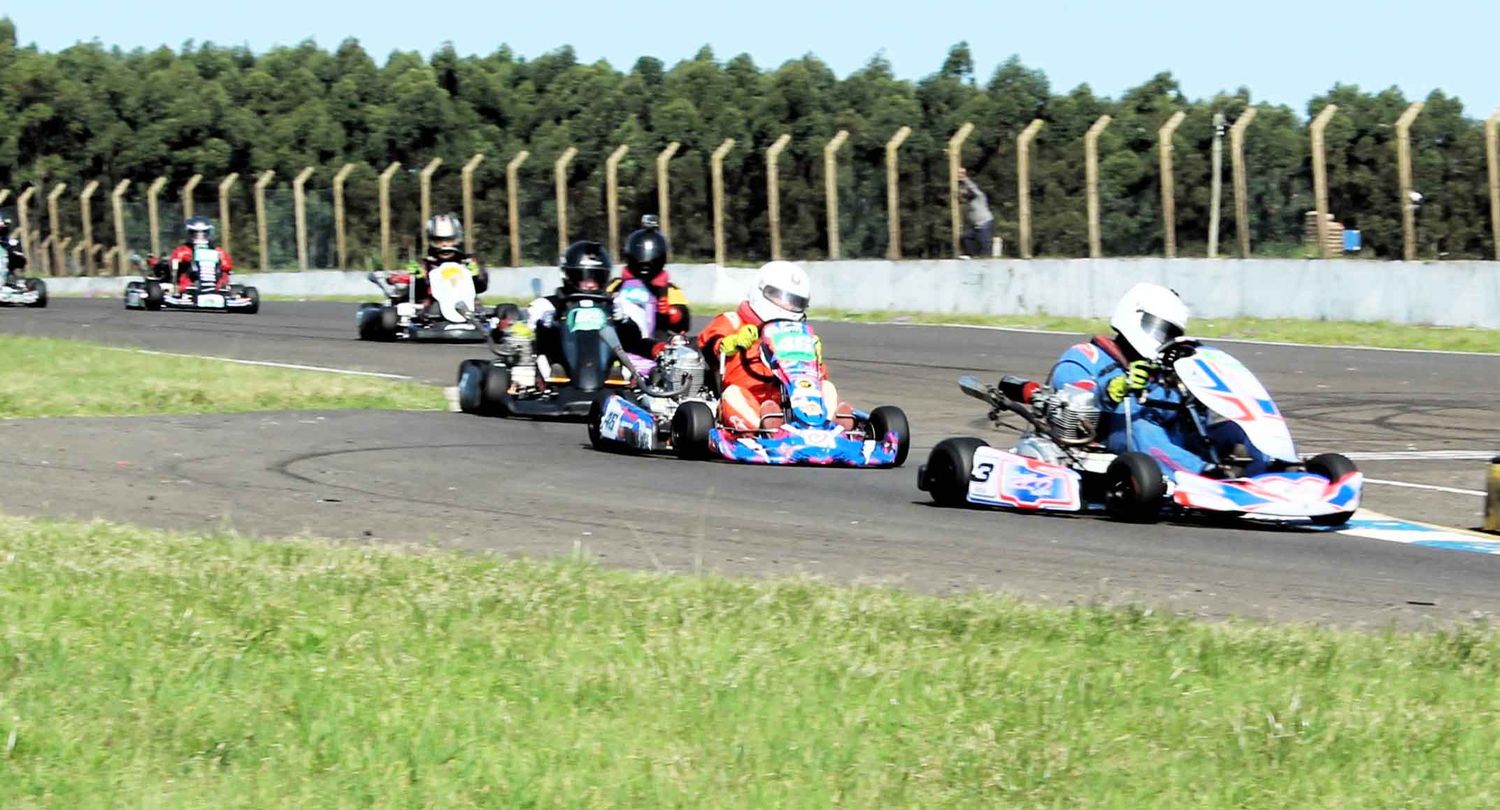 Se corre este fin de semana el precoronación del Karting Regional AKAC