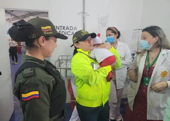 Bebé fue tomado como rehén por su padre