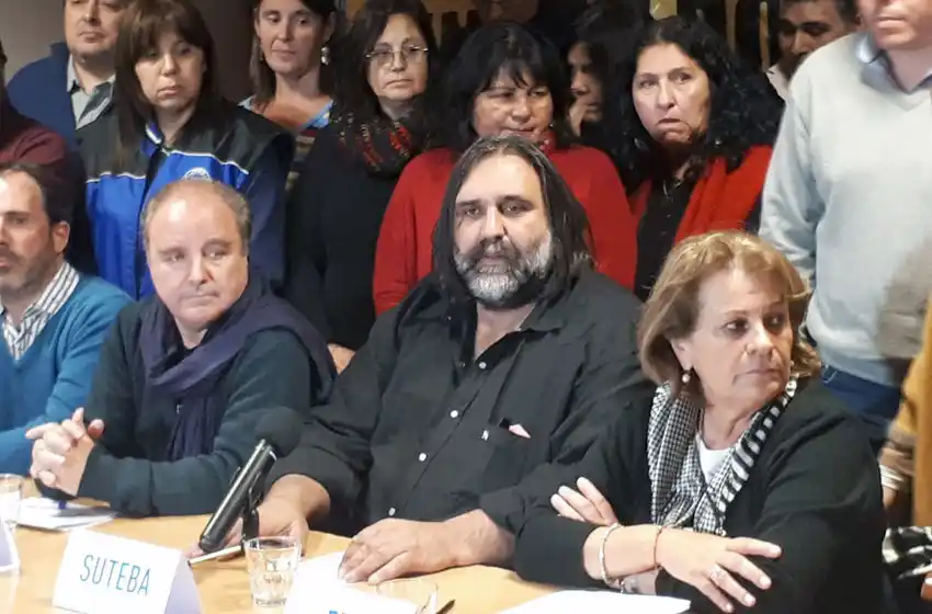 La FEB se diferencia de Suteba y no irá al paro nacional